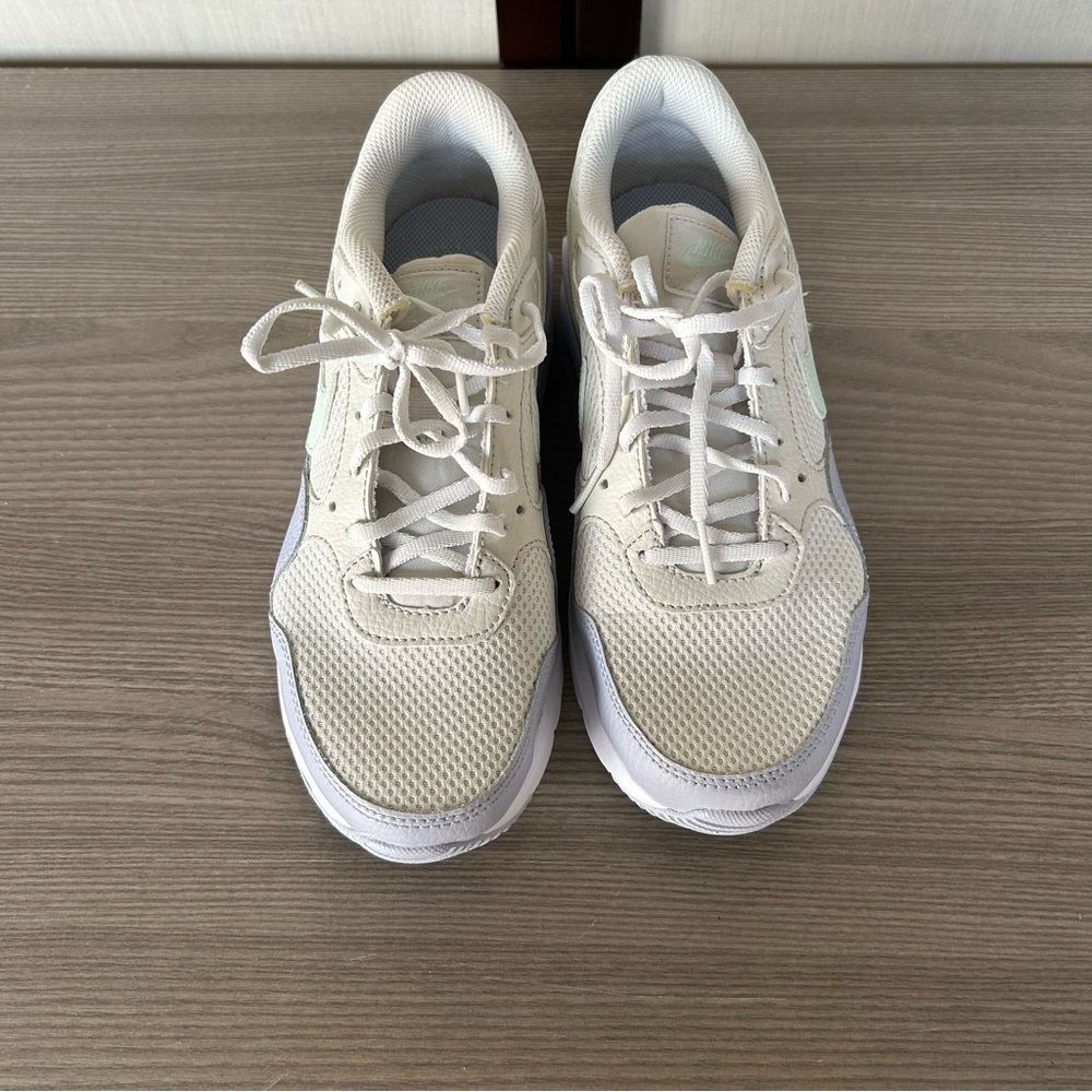 Nike Air Max SC Platinum Tint/Ghost /White/Barely
Green - Picture 2 of 7